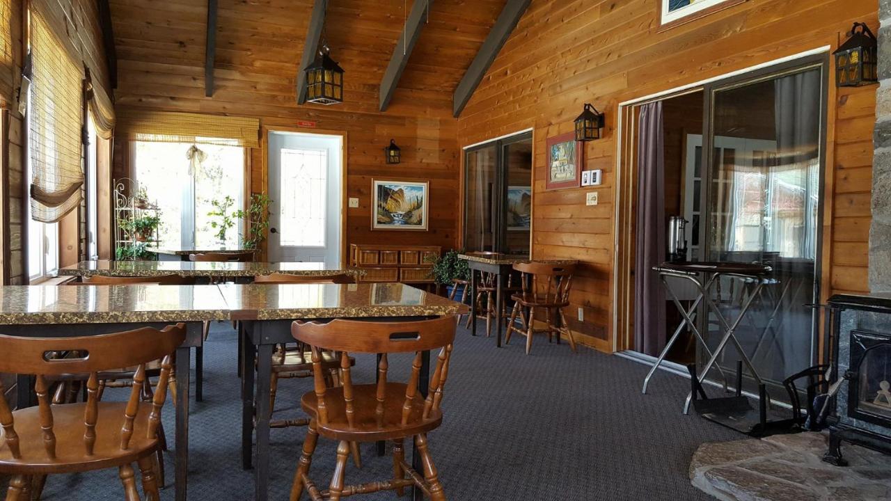 Auberge Ma Maison Sainte-Melanie Εξωτερικό φωτογραφία